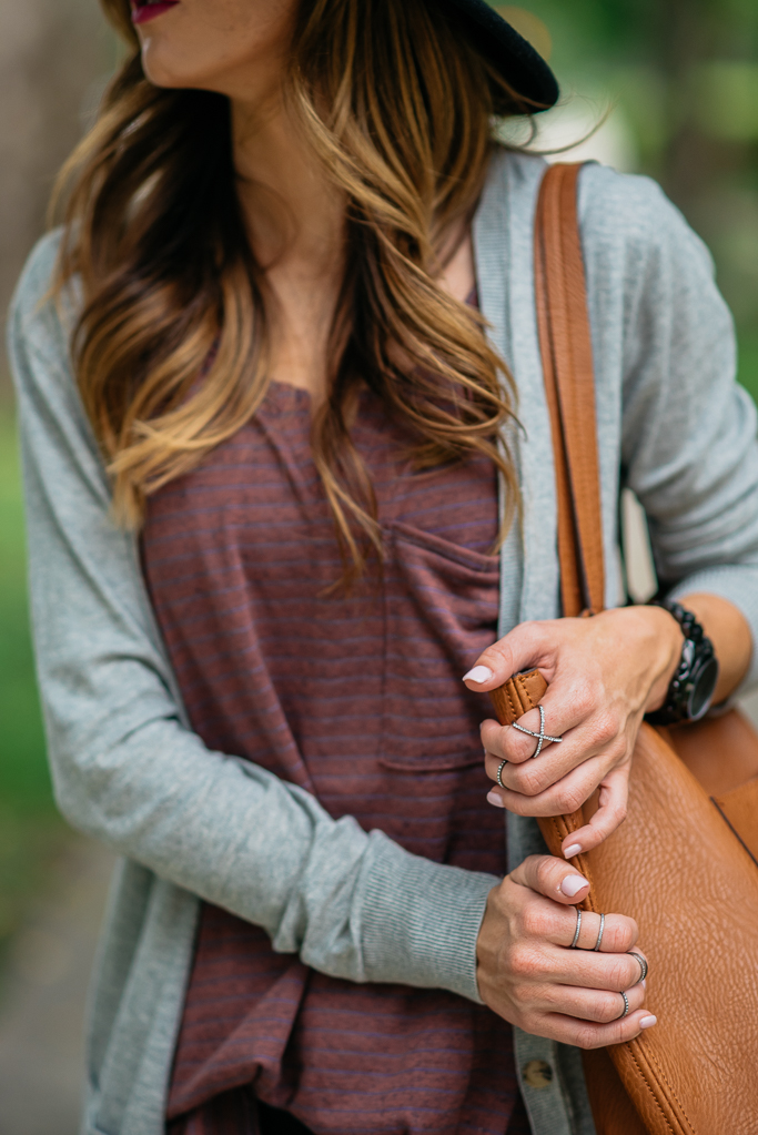 BLACK DISTRESSED DENIM + FALL OUTFIT INSPIRATION | Alyson Haley